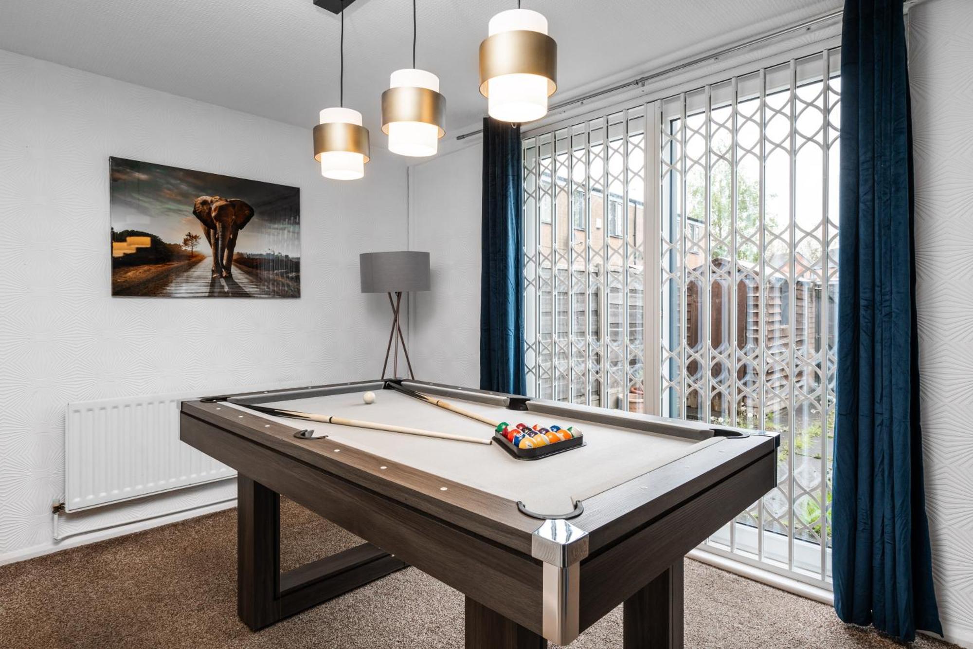 Majestic Gem - Pool Table - Coop - Etihad - Parking Villa Manchester Dış mekan fotoğraf